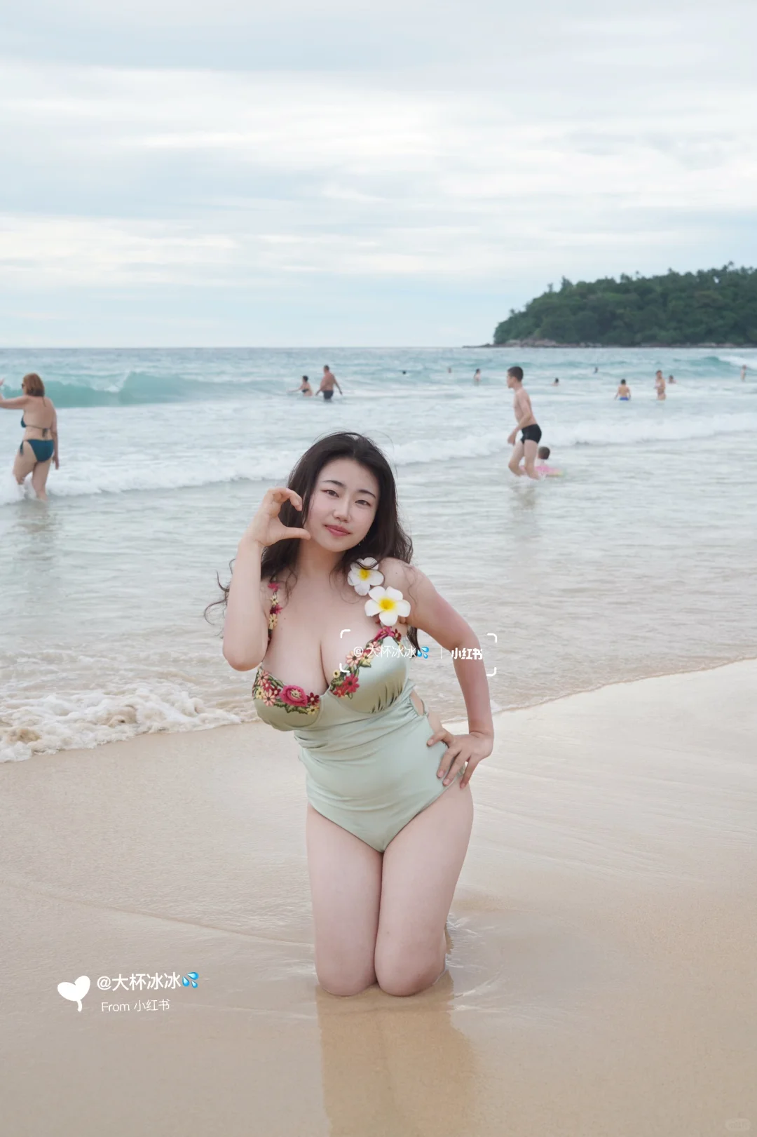 阴天 vs 晴天，你为哪种海边心动？