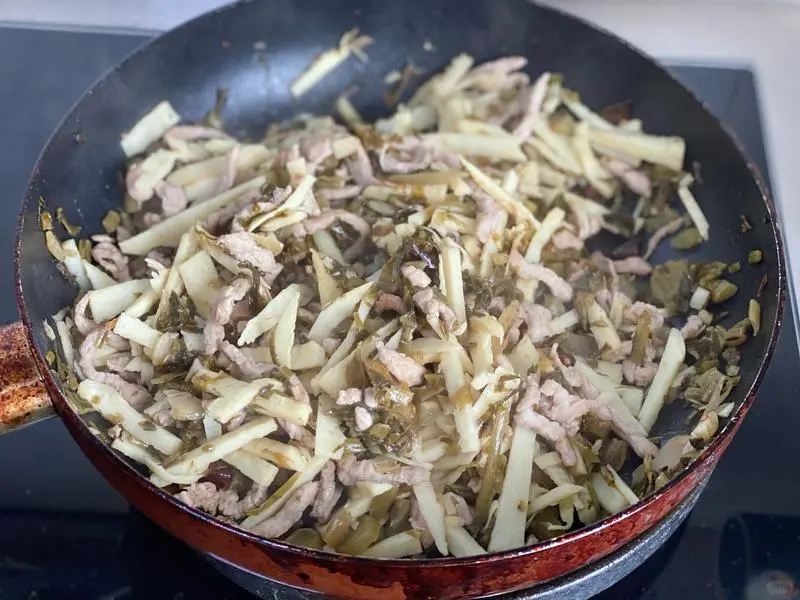 水磨年糕的30种吃法⑤ | 雪菜年糕汤