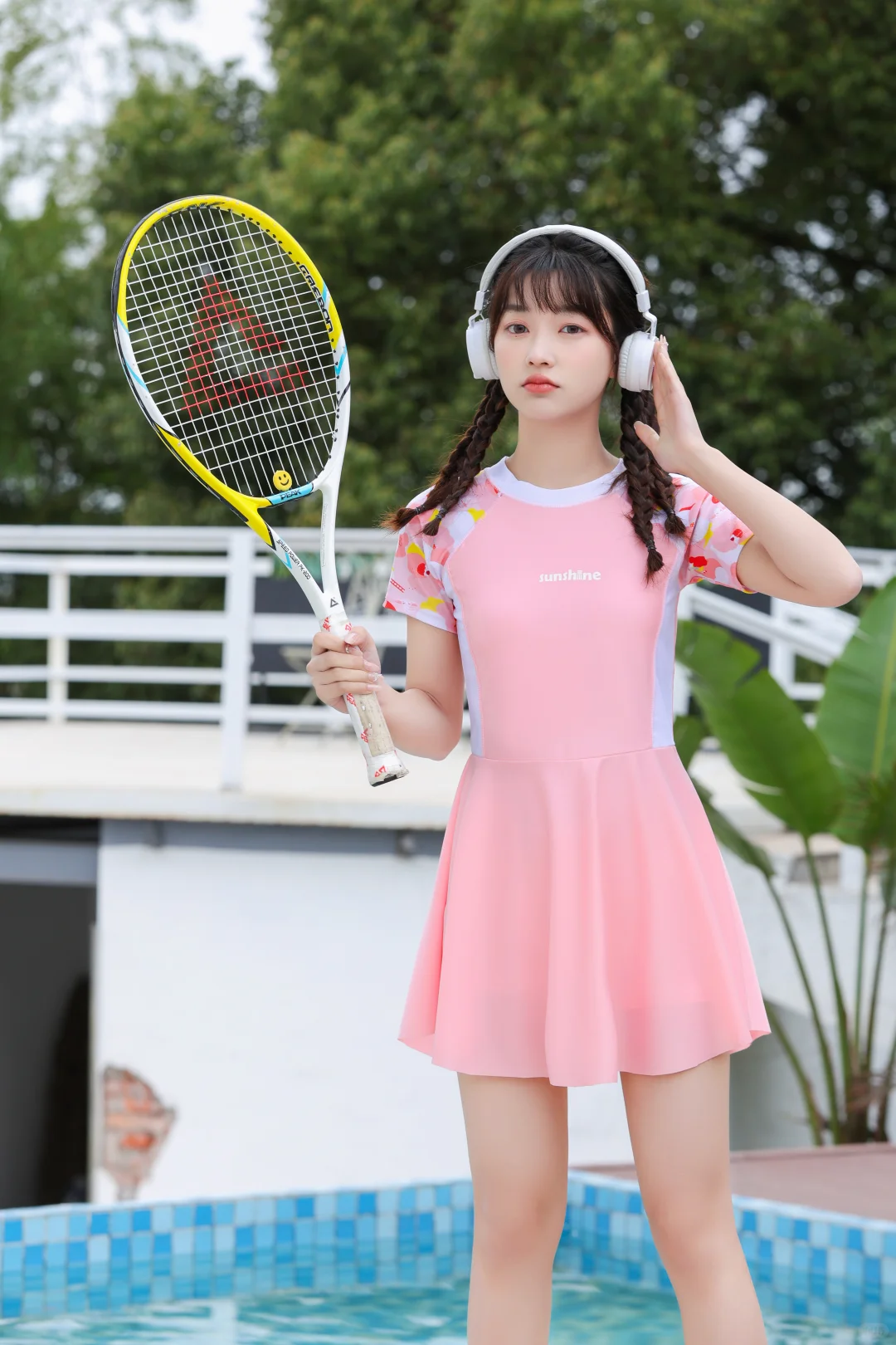 好喜欢这个泳衣啊啊啊～