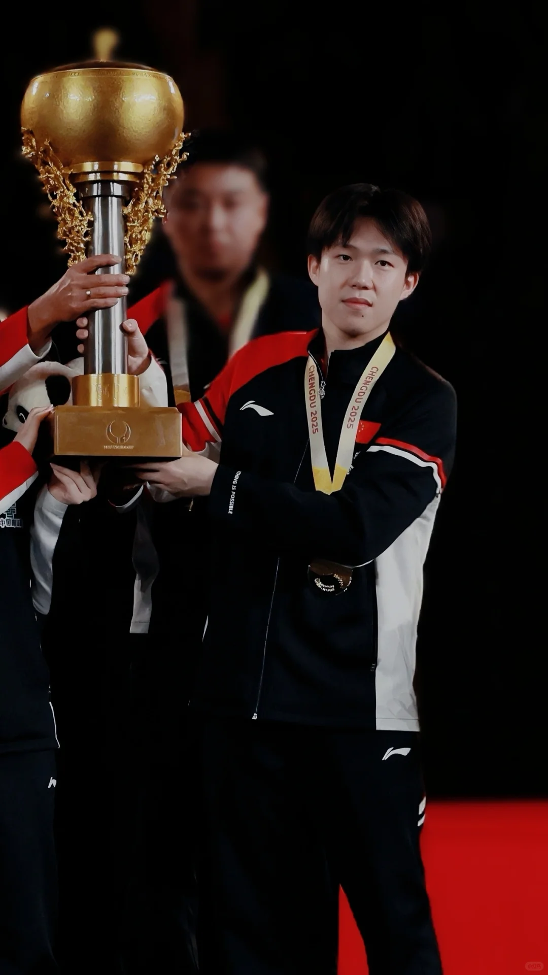 祝贺两位冠军！（手机壁纸）