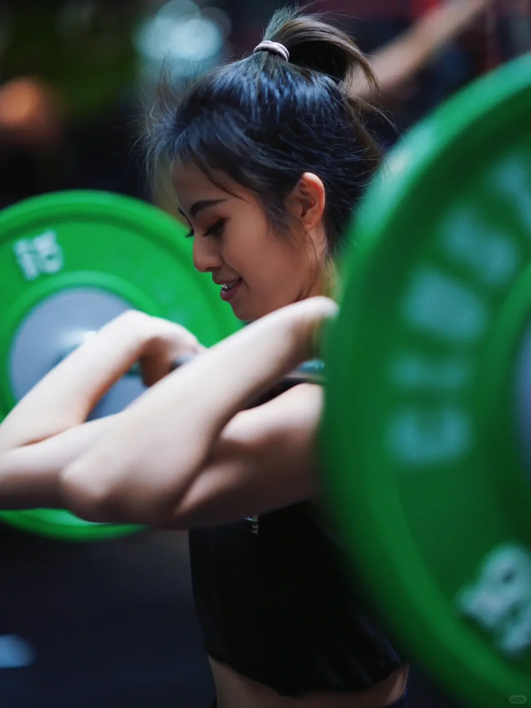 举重女孩 了解一下？