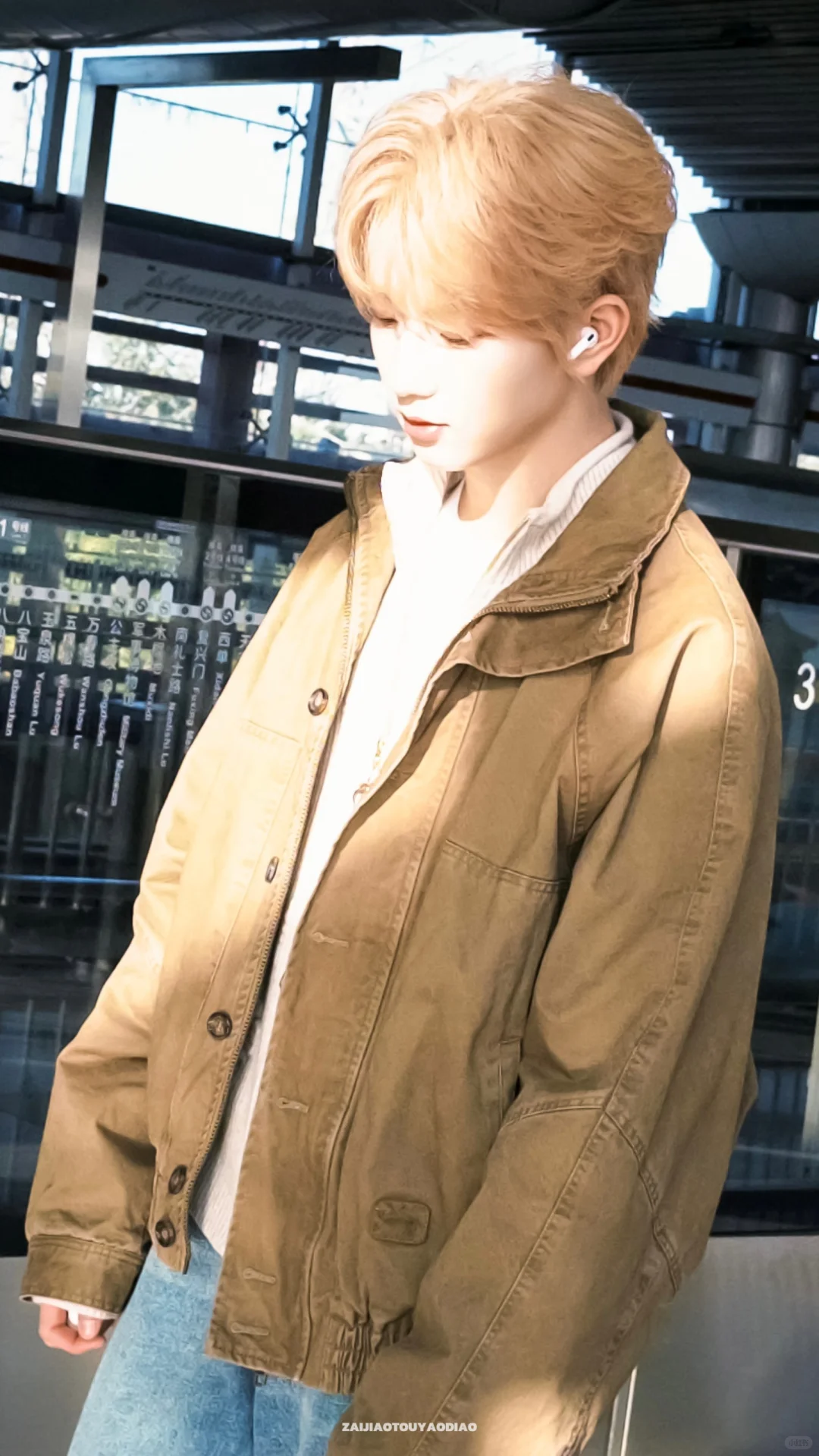 Share壁纸｜阳光下☀️