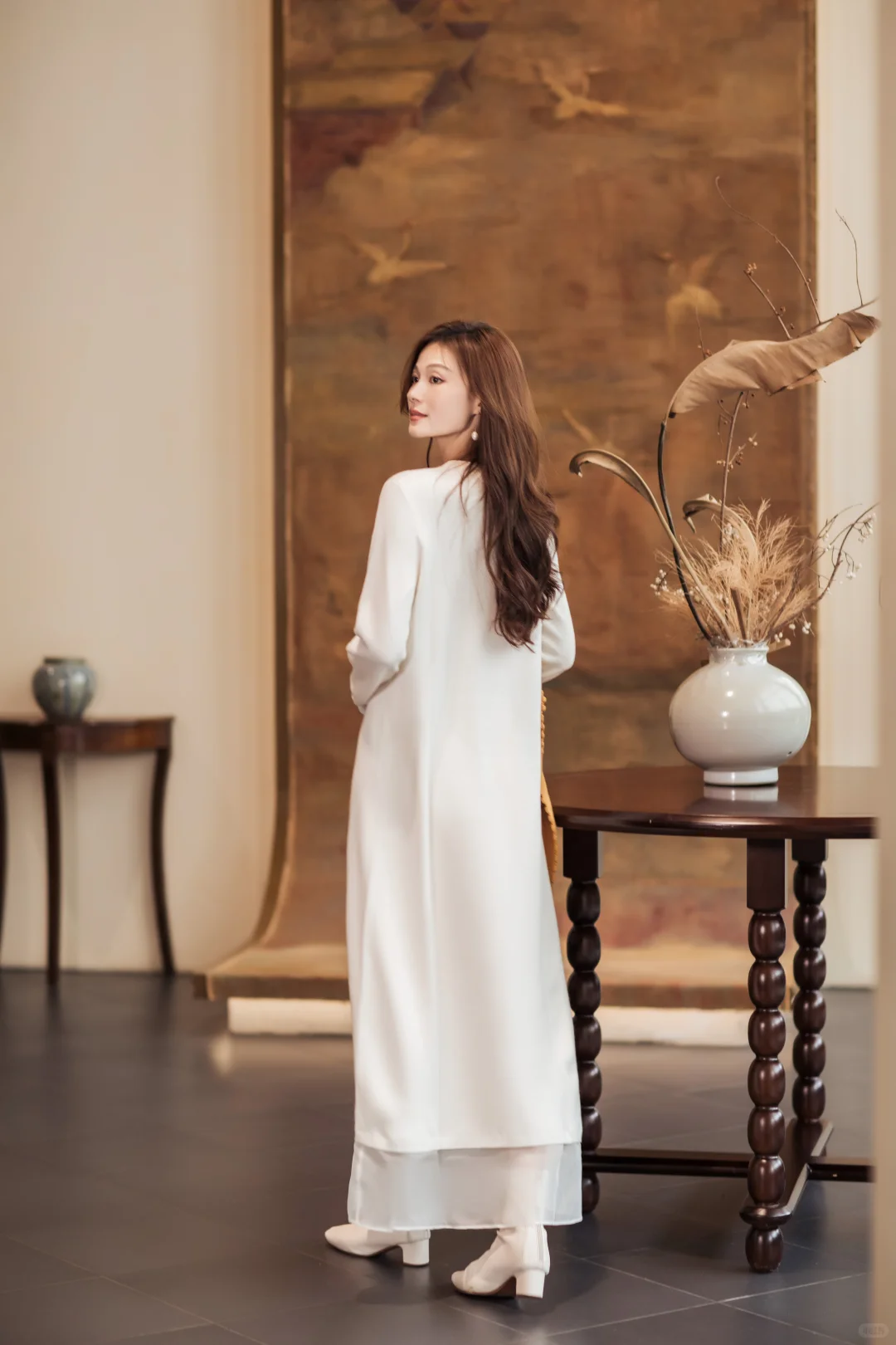 在秋冬的温柔包裹下，女人味十足～🍂