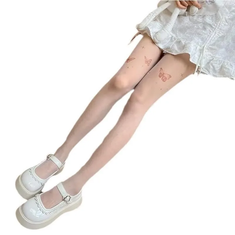 🌸夏日白丝上线！超显腿长