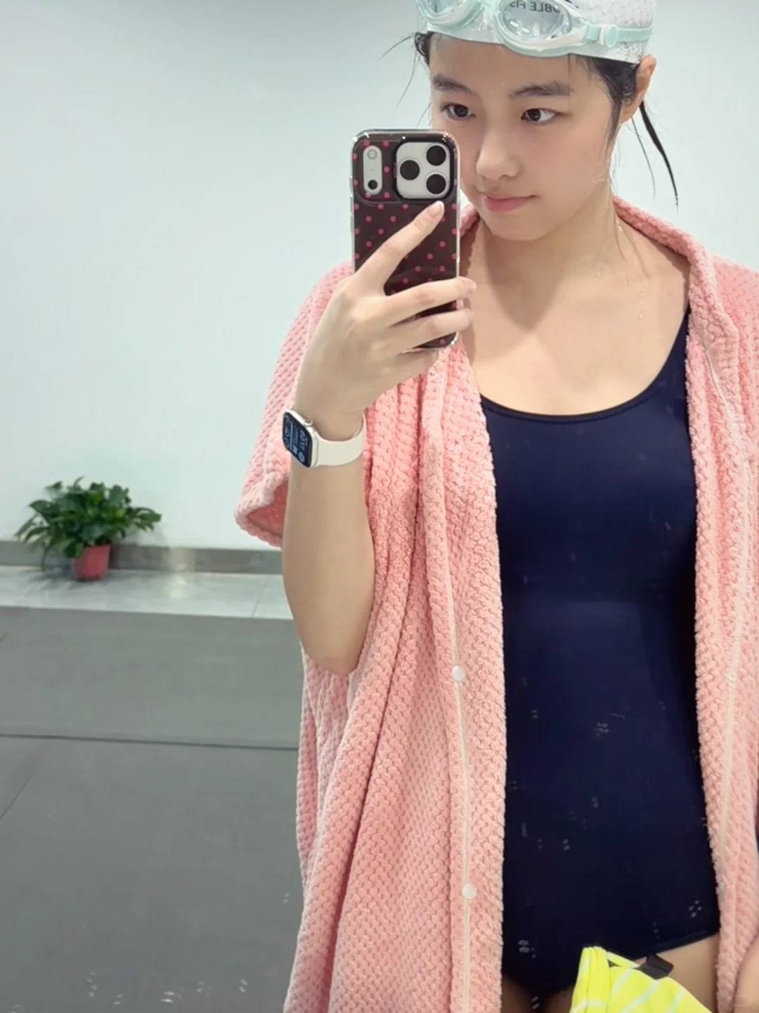 小菜蛙的泳衣分享