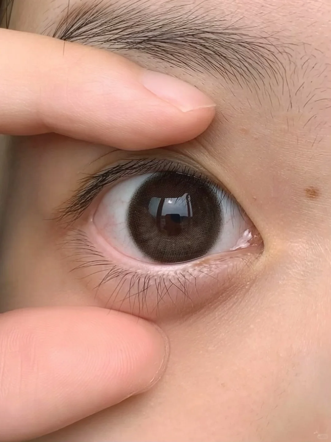 女大清纯感拉满！没有比这更自然的棕瞳了