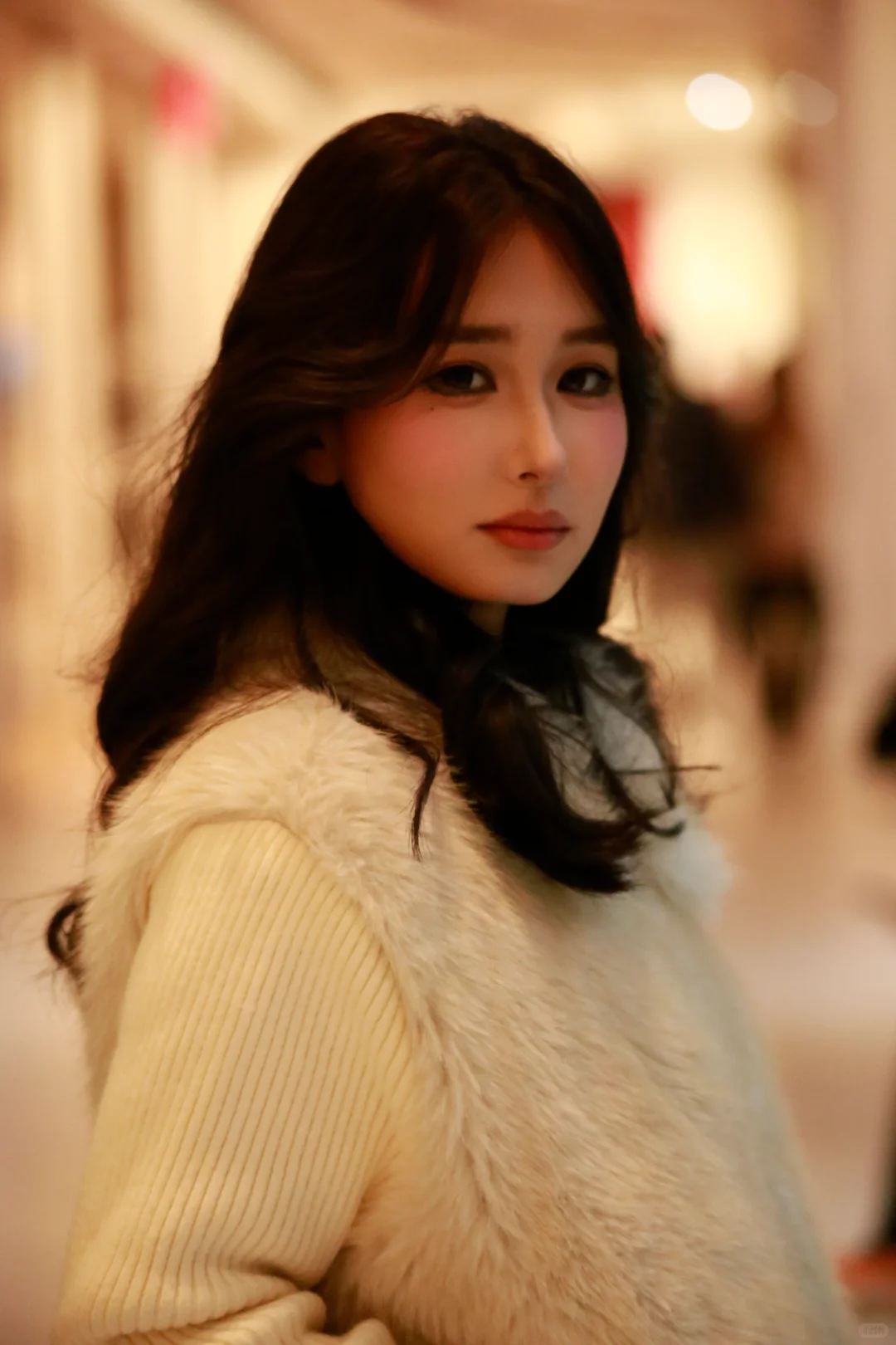 蒙古族女孩子就是好看捏！！！