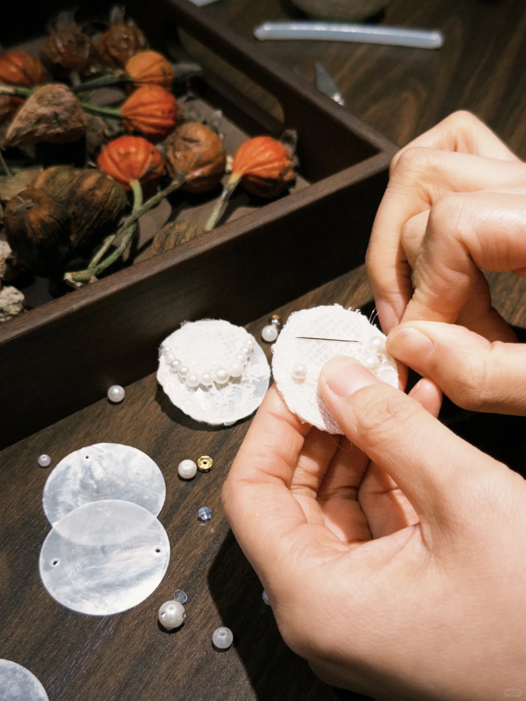 蕾丝➕贝壳 作耳饰