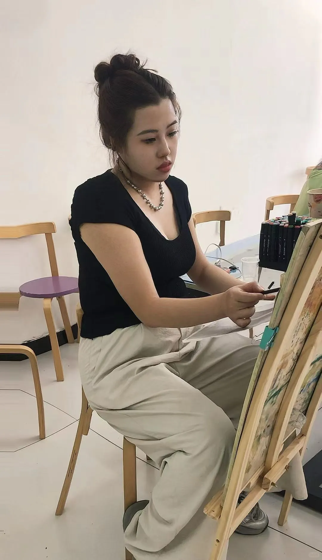 90E🐻甜妹脸辣妹身材的美术老师