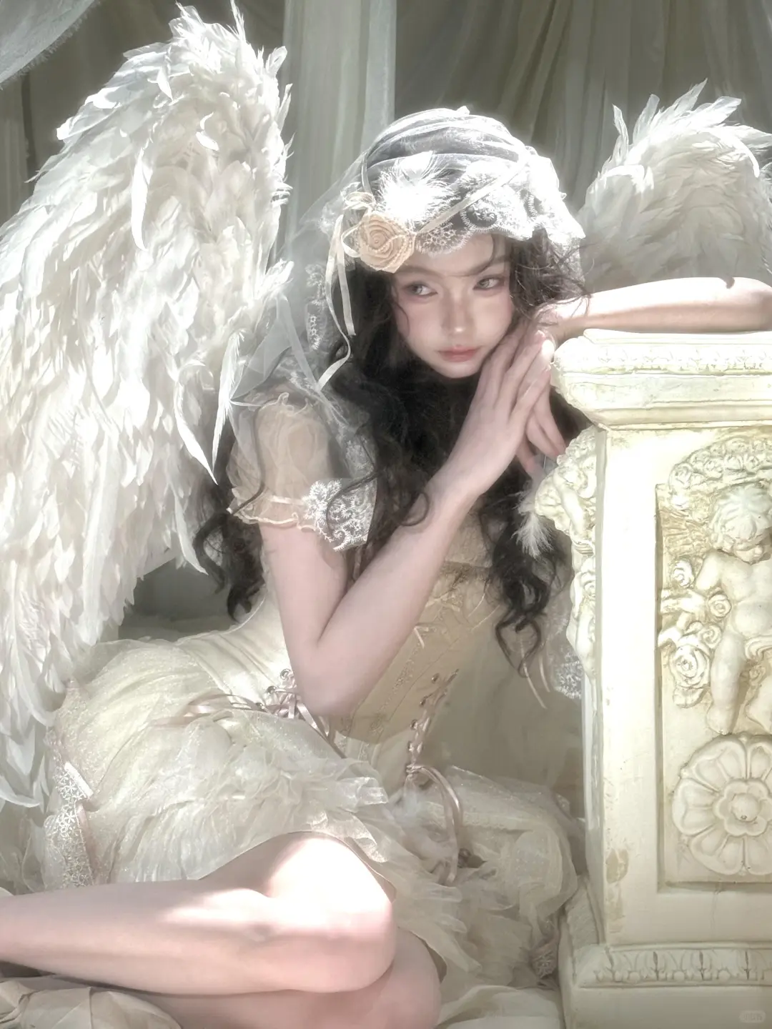 “我本是神，却爱上凡人”