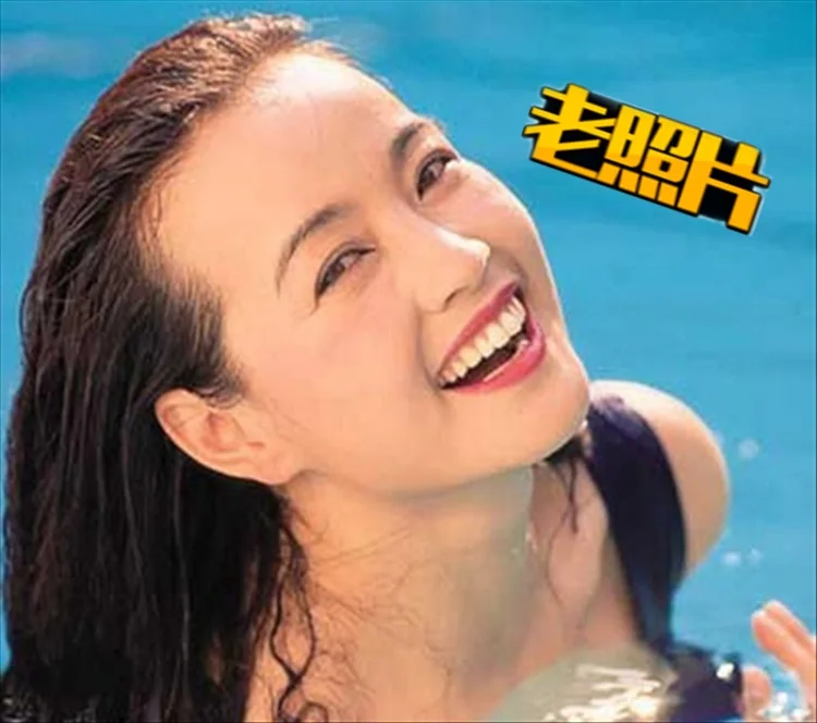 71岁刘晓庆演少女❗她为啥不肯服老？？