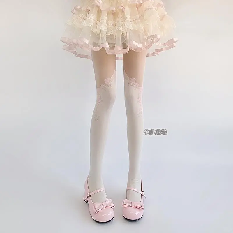 🌟🌟奶白丝袜也太甜了吧🌟🌟