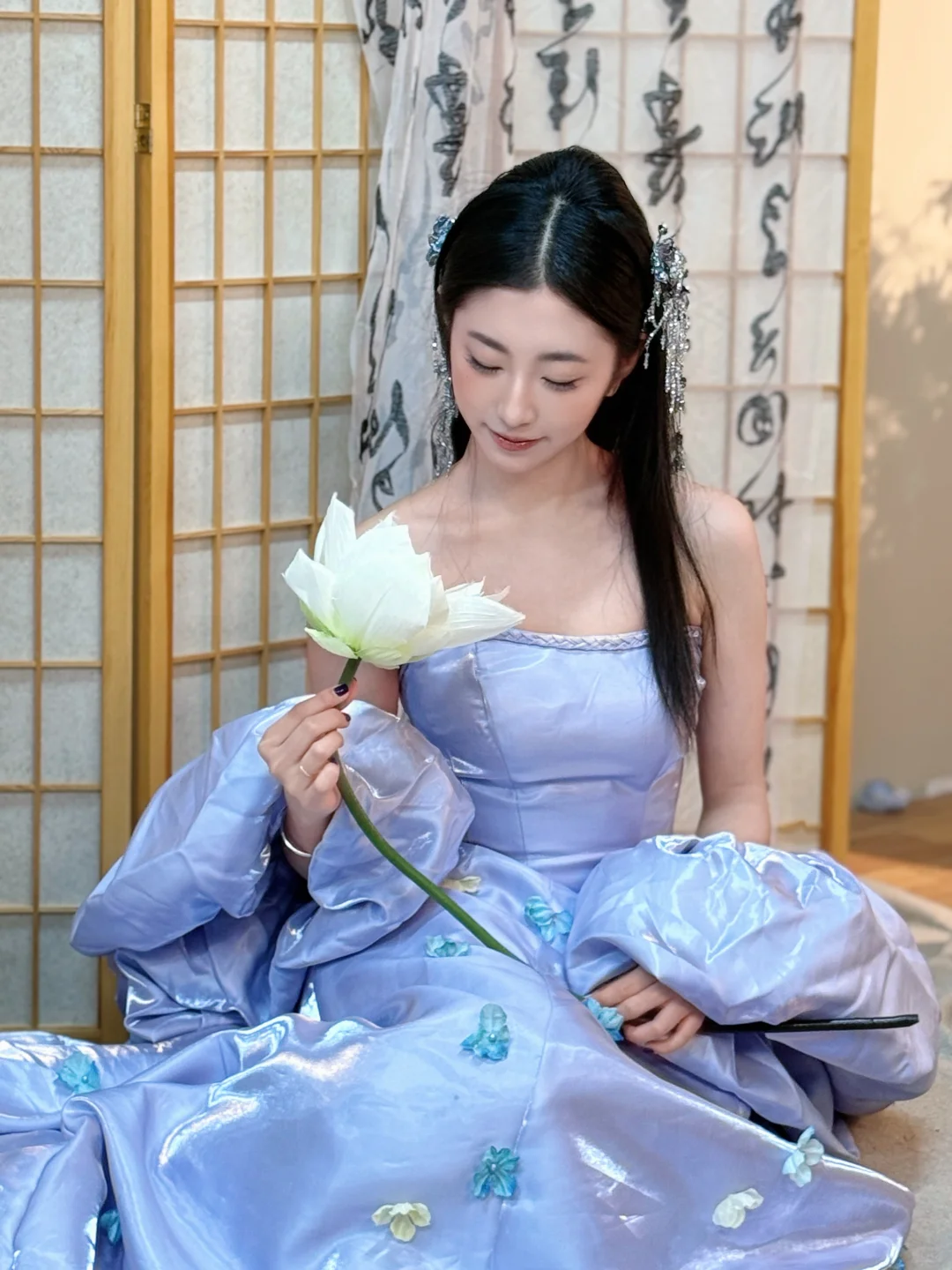 04年女大兼职模特｜礼服篇