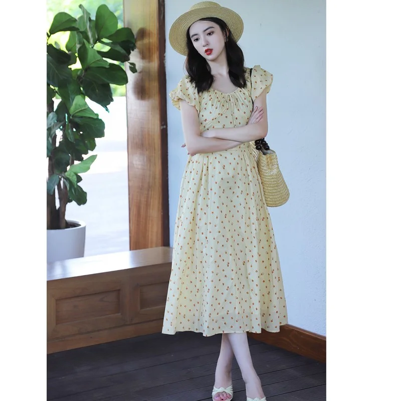 油画里走出的仙女🌸碎花裙太美