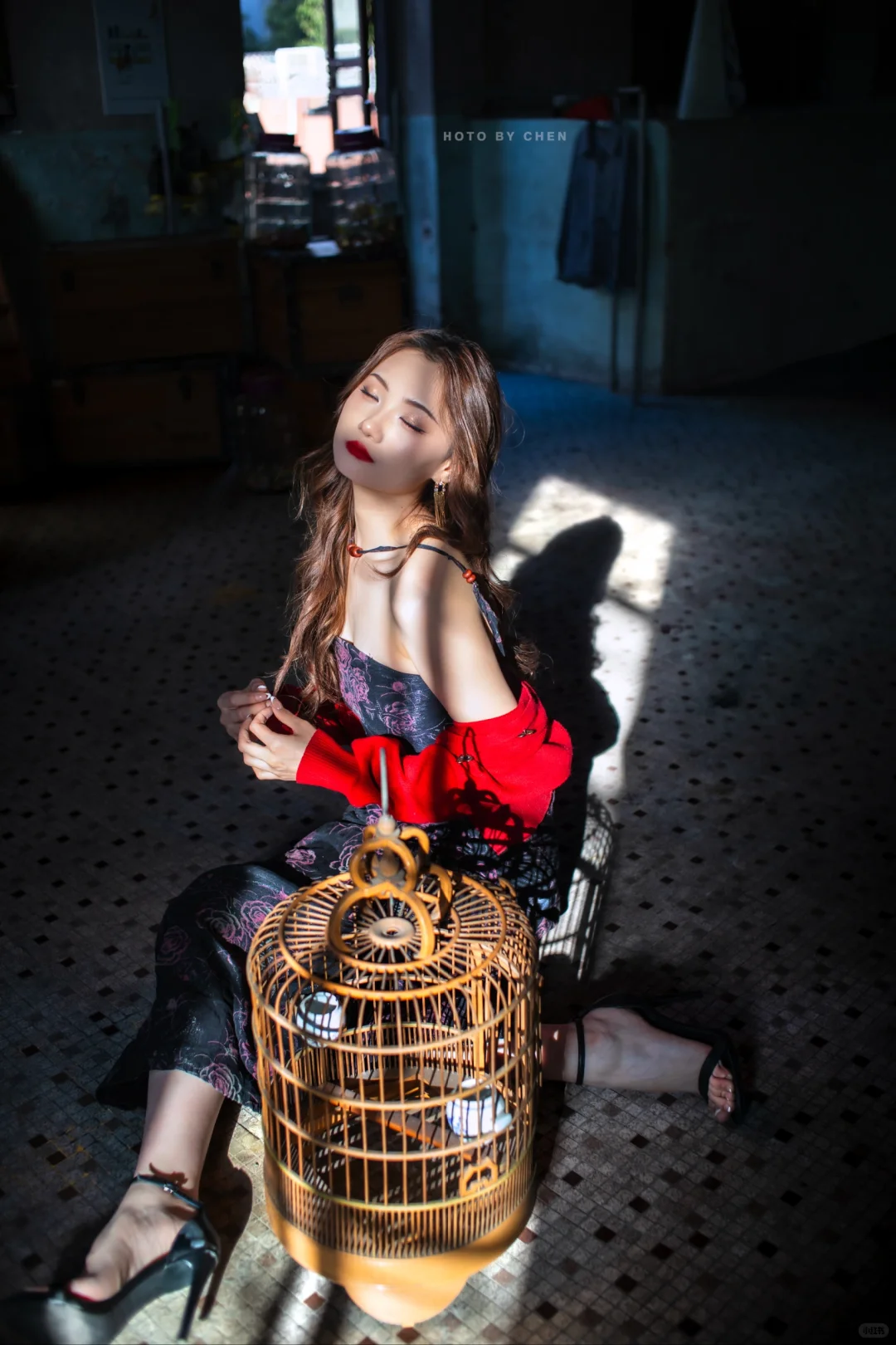 把风情万种拍出来，每帧皆情，满是风华