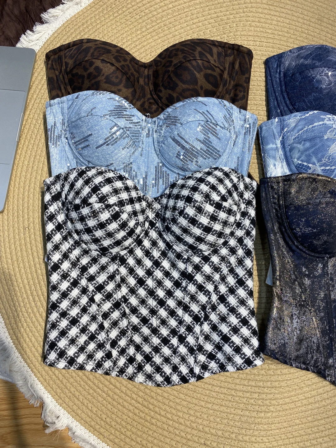 啊啊啊❗️拥有鱼骨胸衣的快乐呀❗️