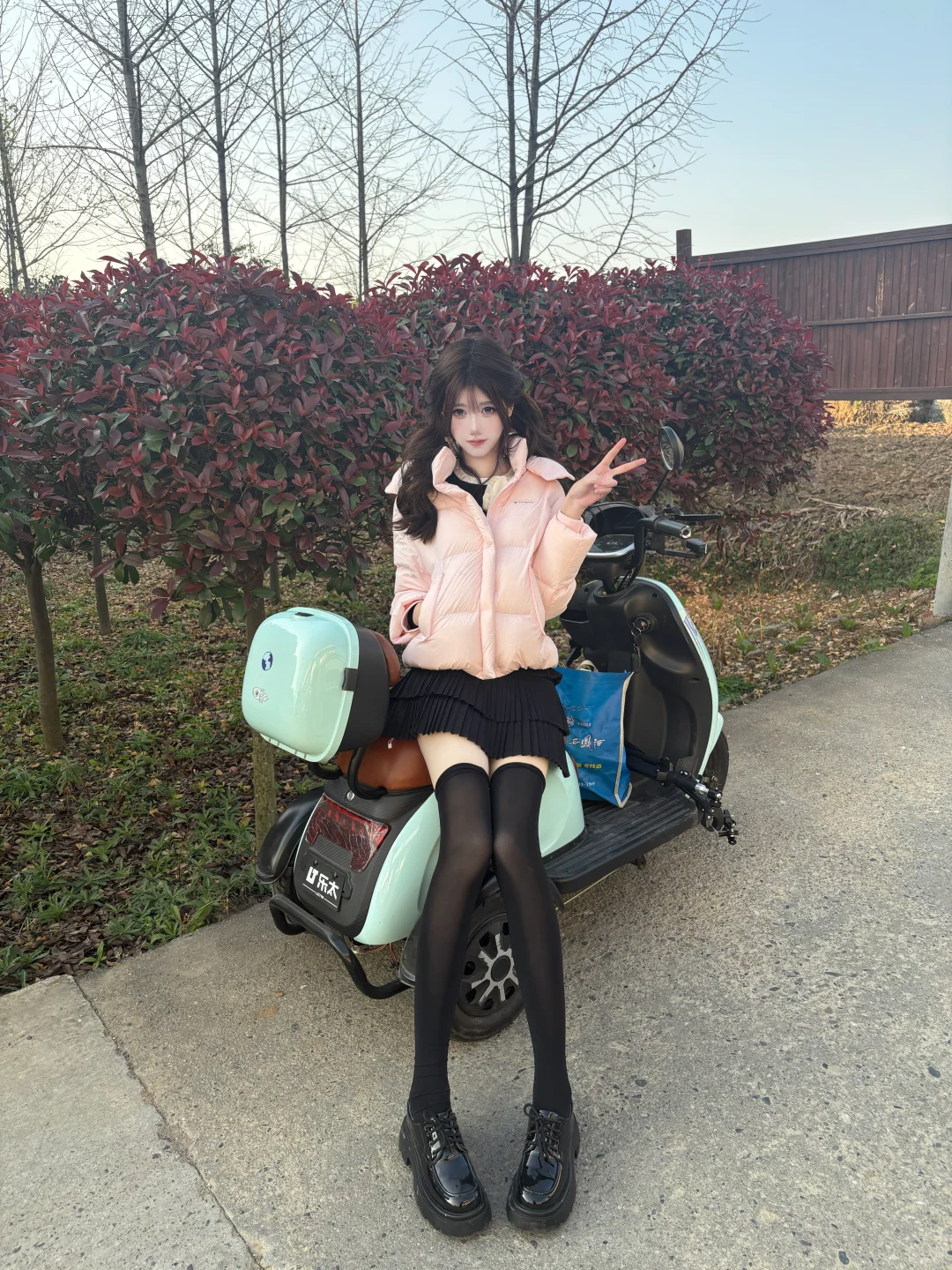 过膝袜确实显腿细！