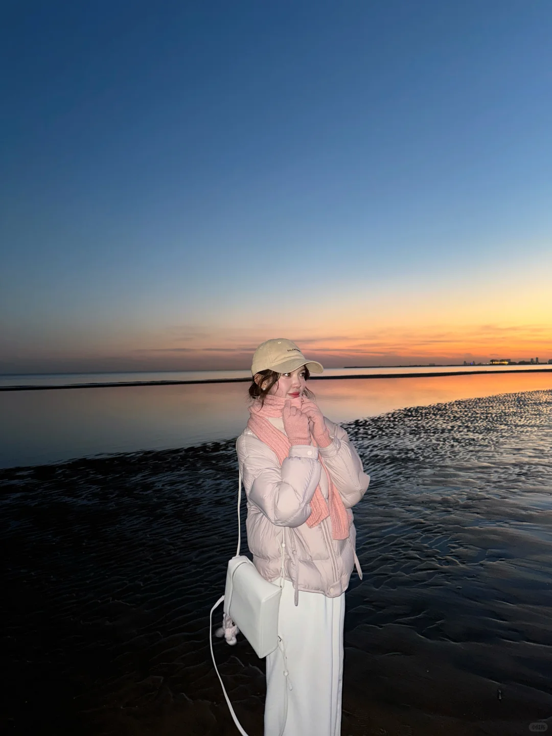 海边黄昏拍照 浪漫氛围时刻🩵