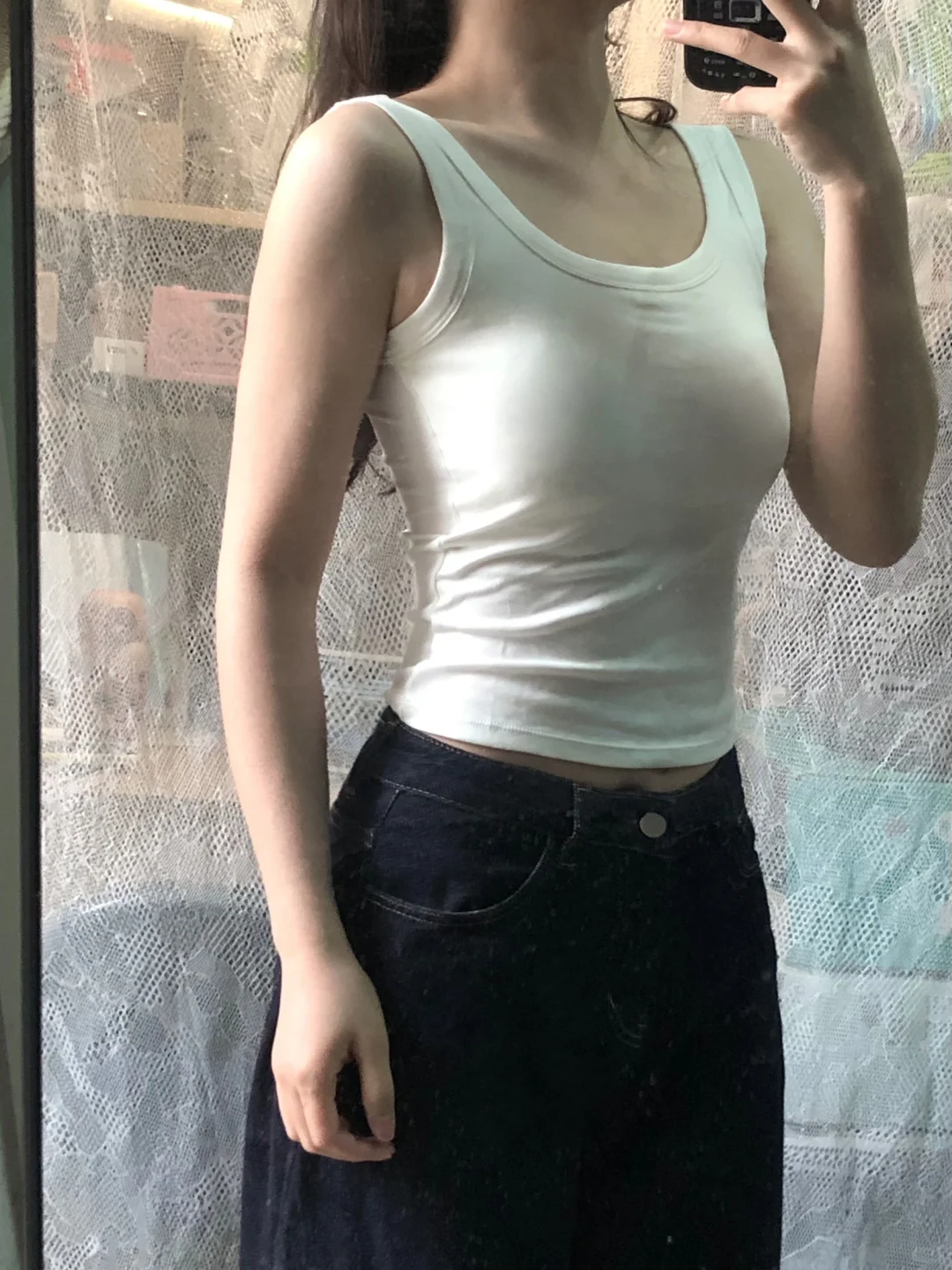 H身材终于买到不透的白色背心啦😭😭