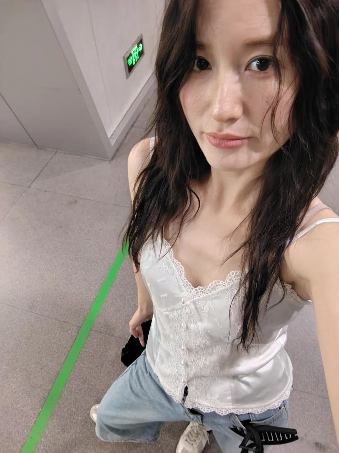 爱无美颜无滤镜的女丫