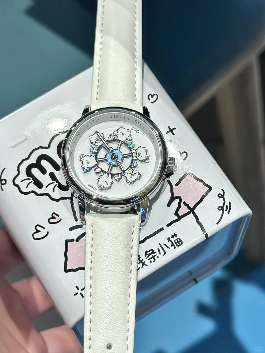 是可可爱爱会旋转的线条小猫🐱⌚️