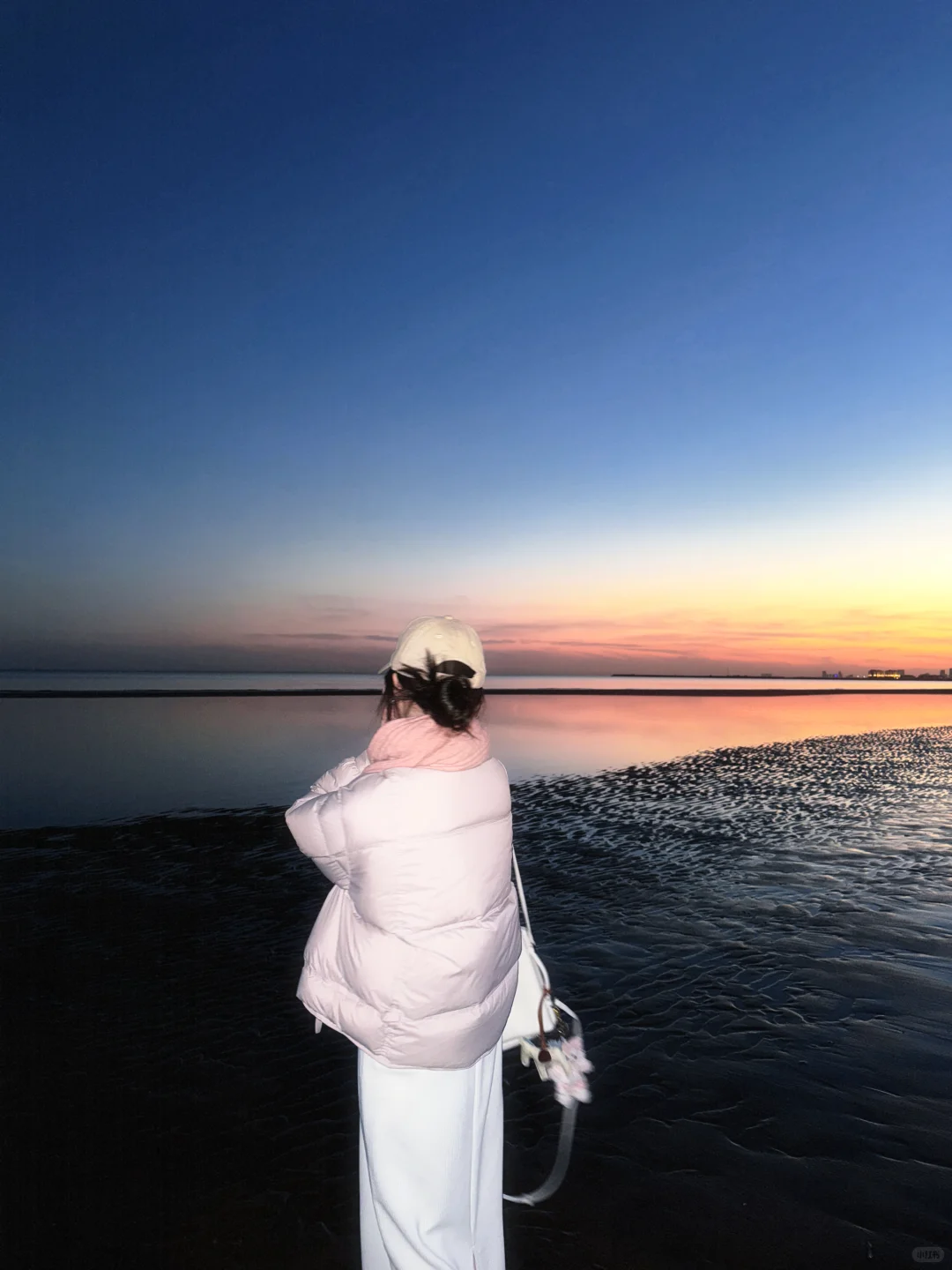 海边黄昏拍照 浪漫氛围时刻🩵