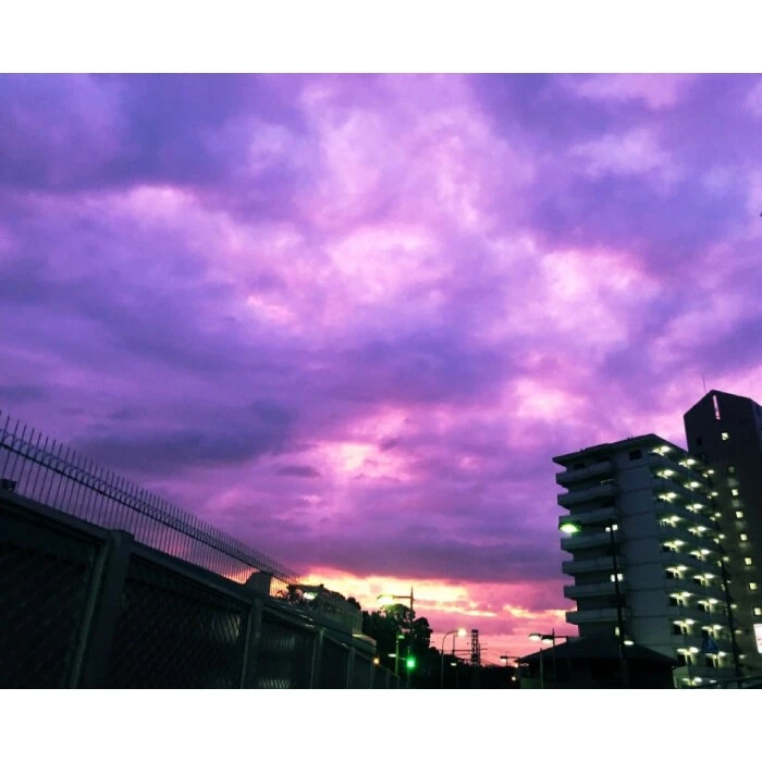 高清壁紙🌈颱風來臨時の日本