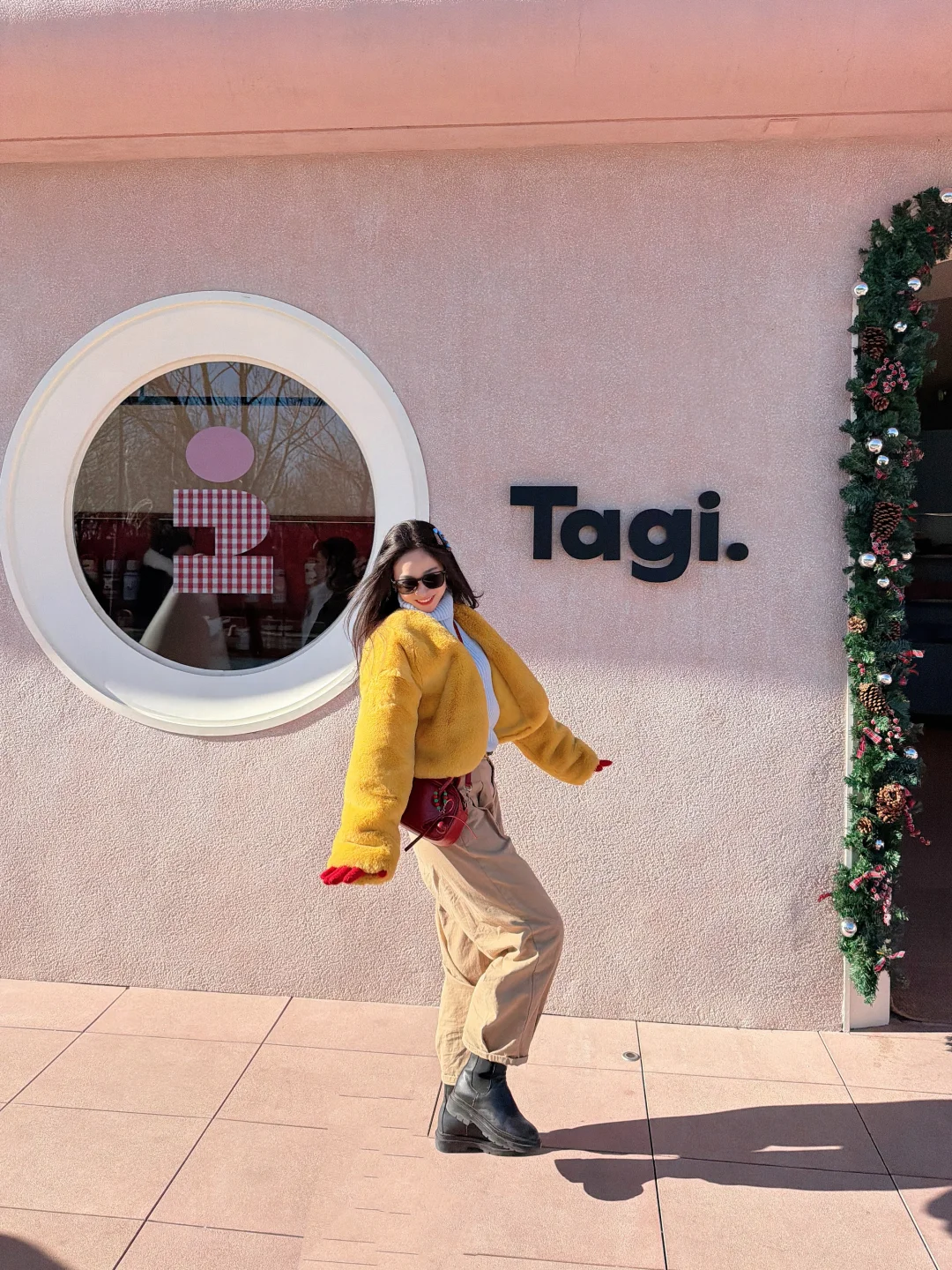 阿那亚！彩色衣服太出片了！