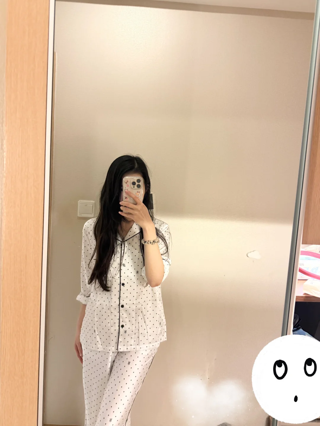 维密睡衣白蝴蝶VS白波点