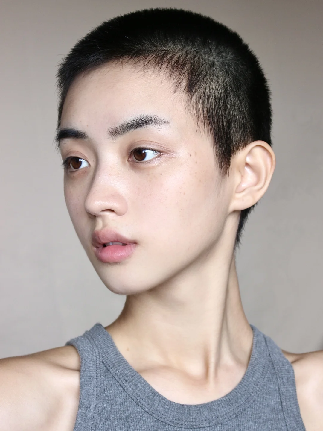 你是从哪张寸头照开始认识我的？