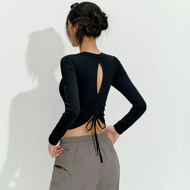 2025新款运动上衣好喜欢！💫