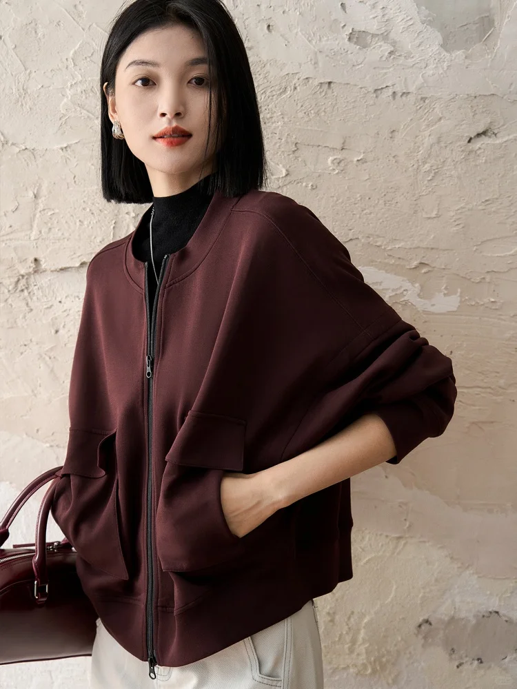 简简单单的韩系休闲感～阿玛施显瘦棒球服