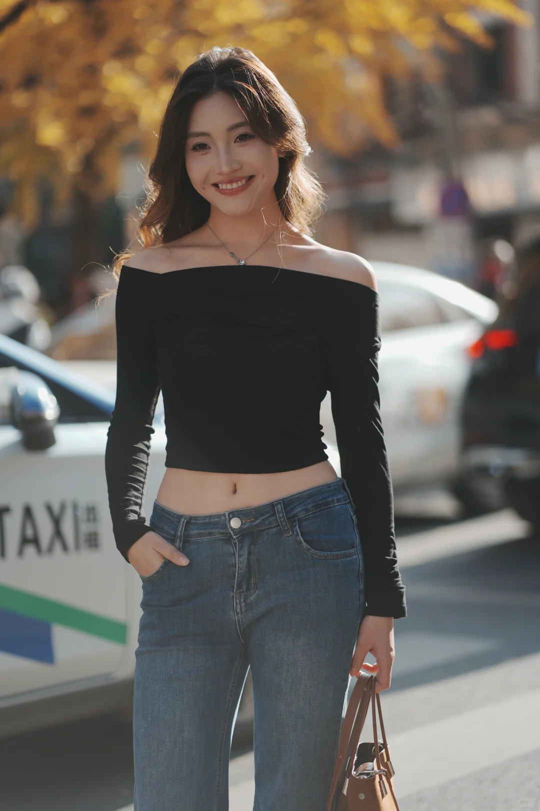 街拍漂亮小姐姐