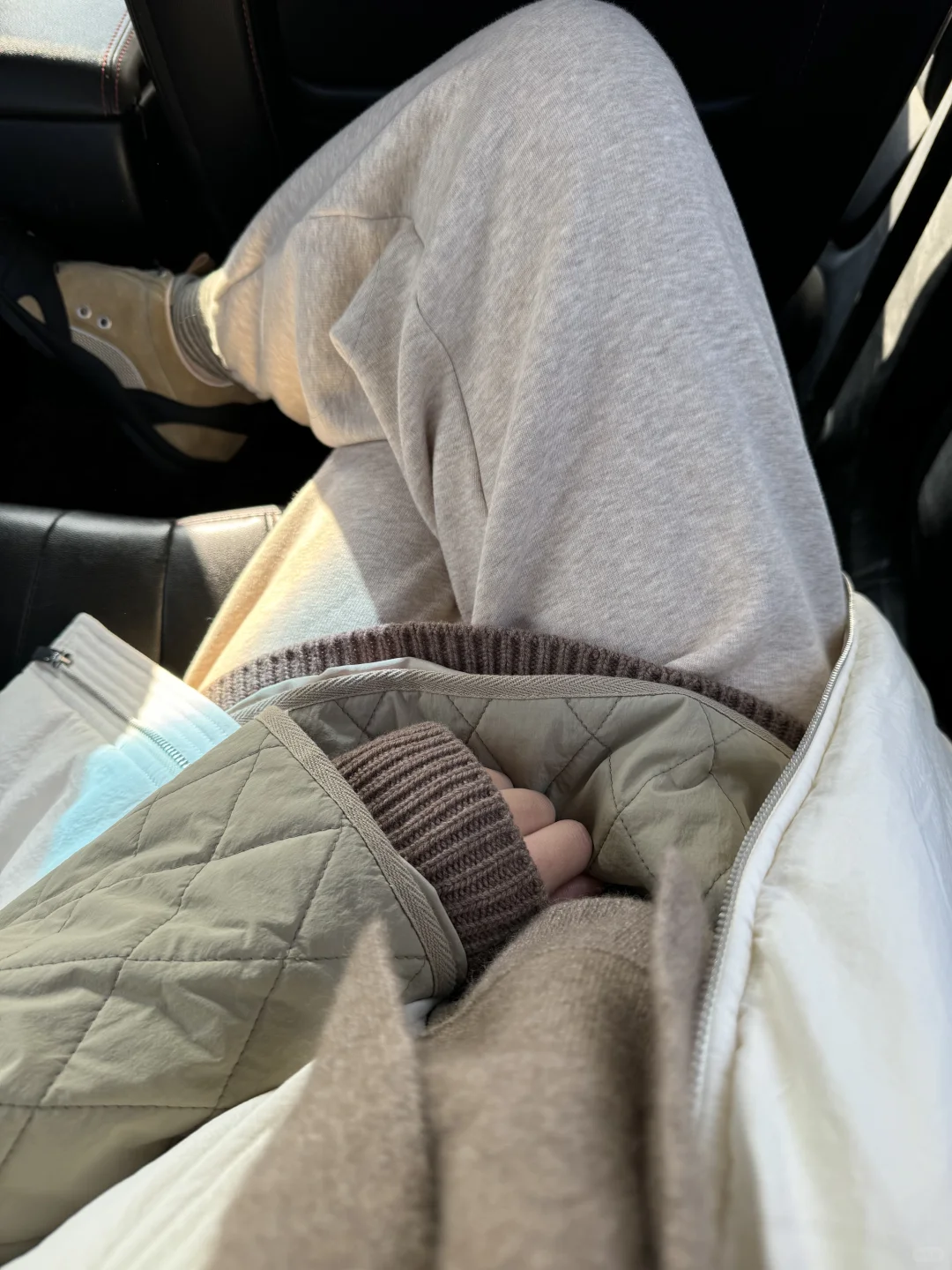 暖冬必备 马甲配棉服