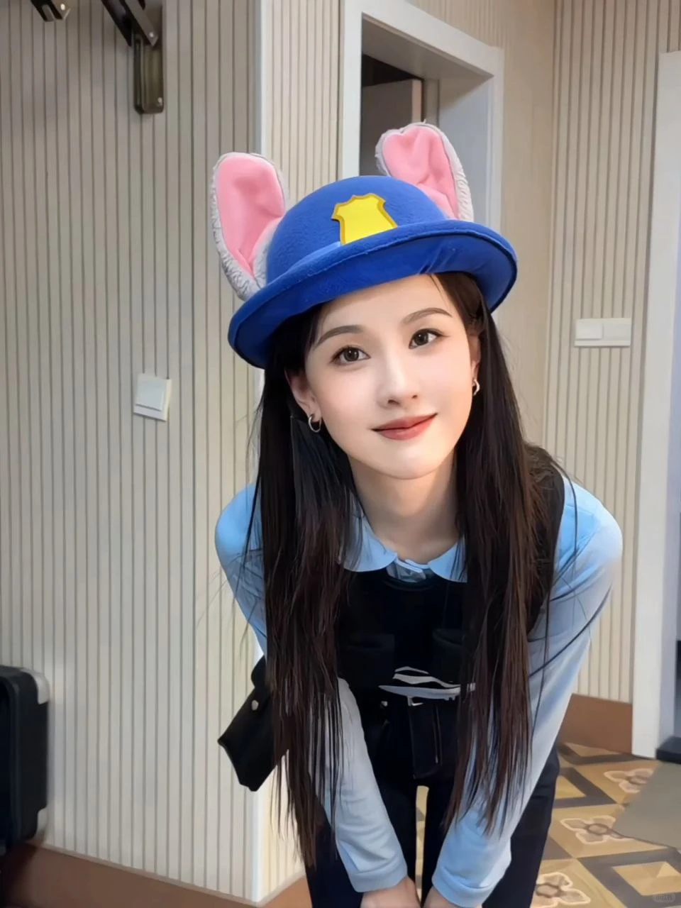 陈都灵｜兔子警官来逮捕你啦！