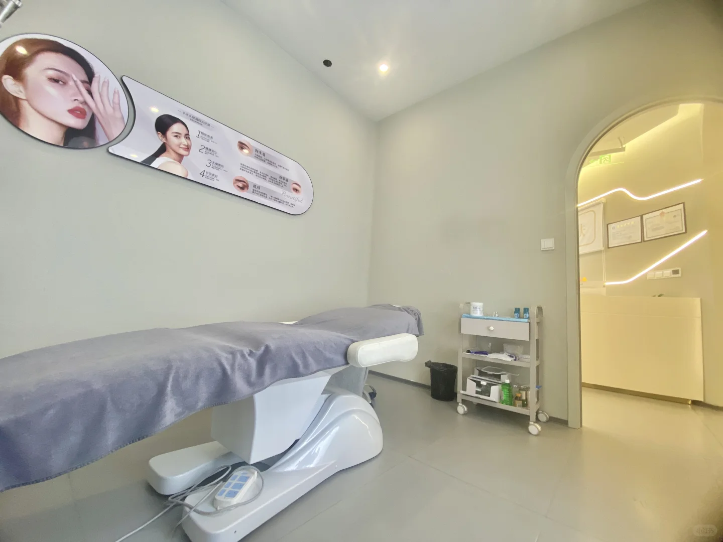 无锡面部水肿自救！5步流程，2周脸小一圈