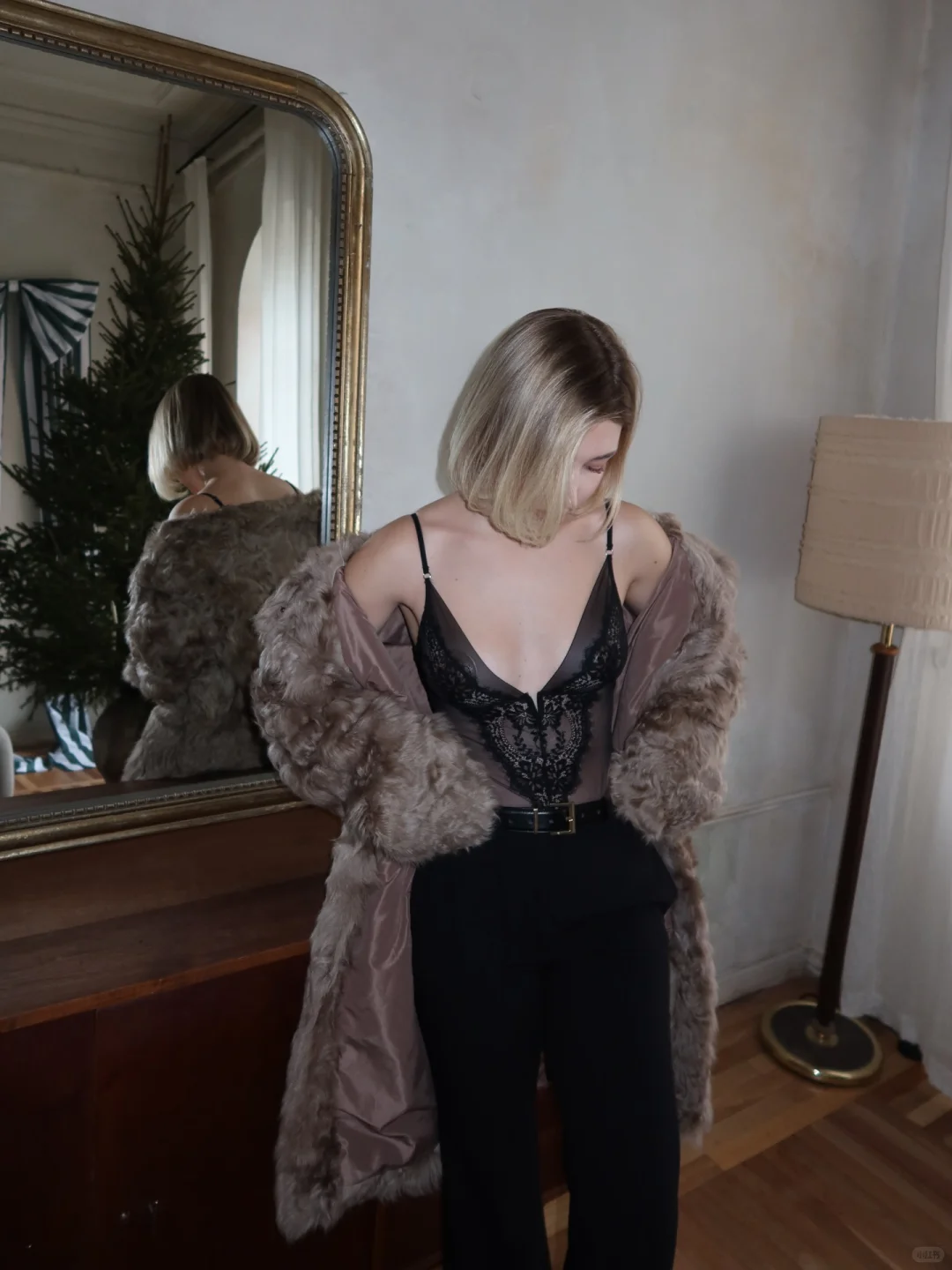 又欲又贵的打开方式