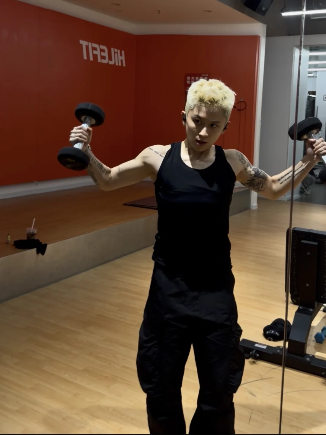 女生！练的菜 不如练的帅！