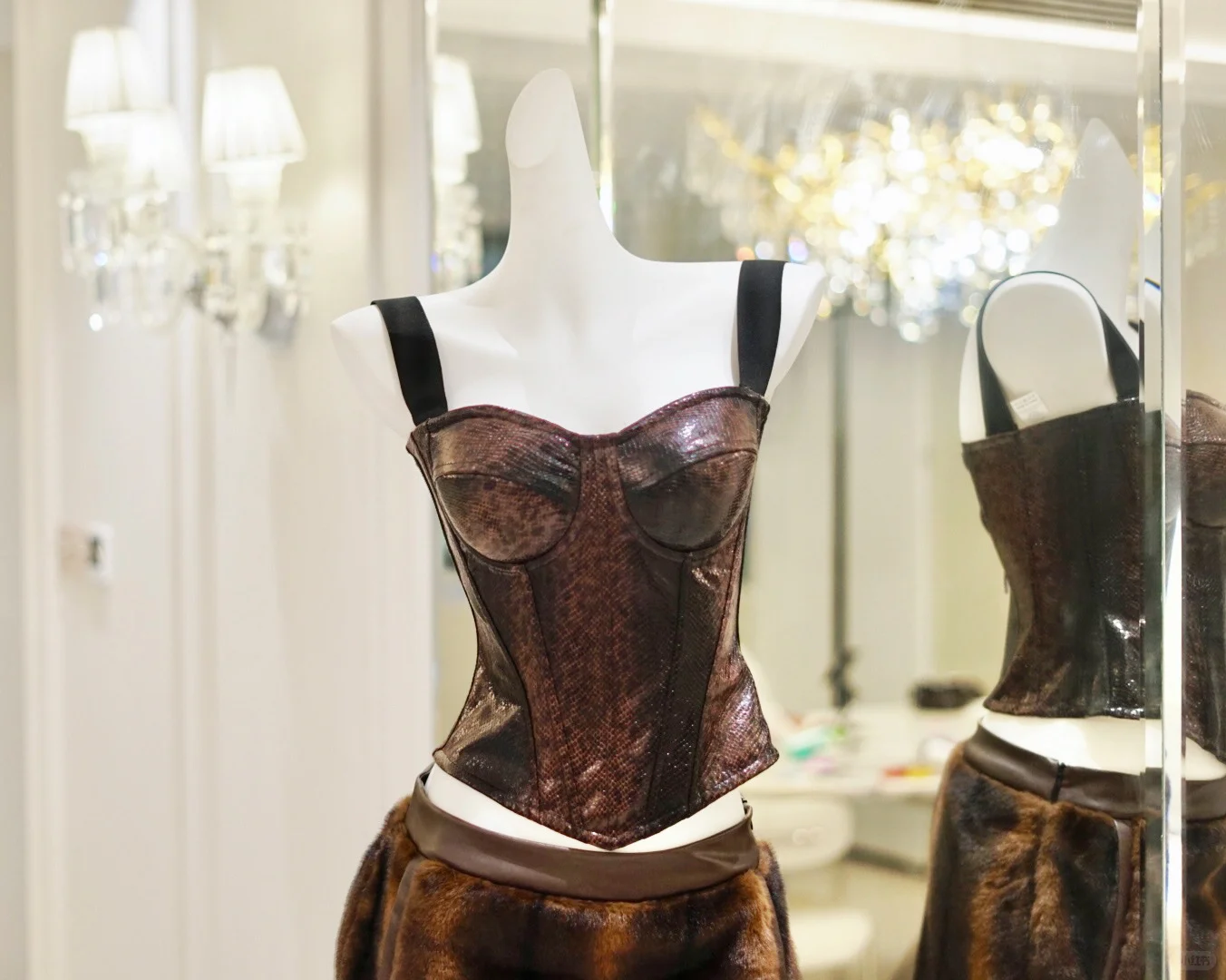 蛇纹胸衣=性感作弊神器🤎腰臀比封神