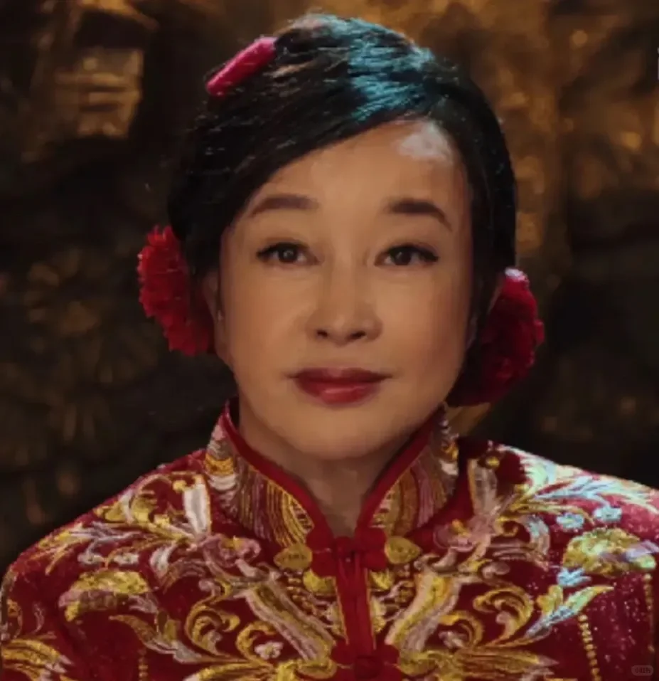 71岁刘晓庆演少女❗她为啥不肯服老？？