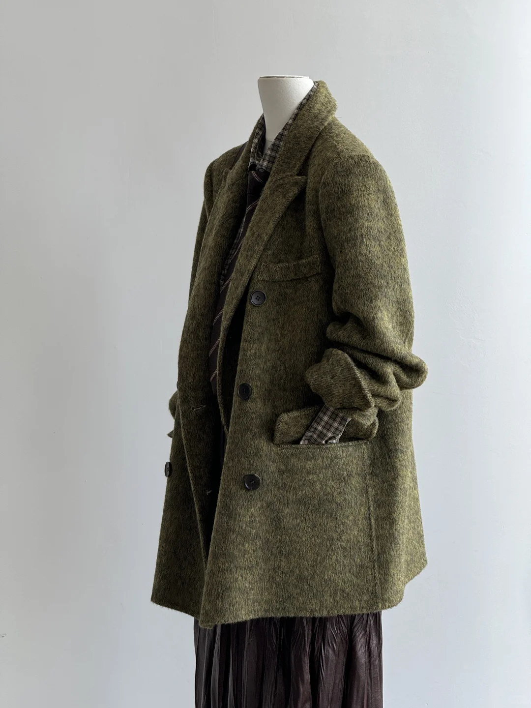 复古棕绿色系穿搭🌴油画绿西装好好看啊