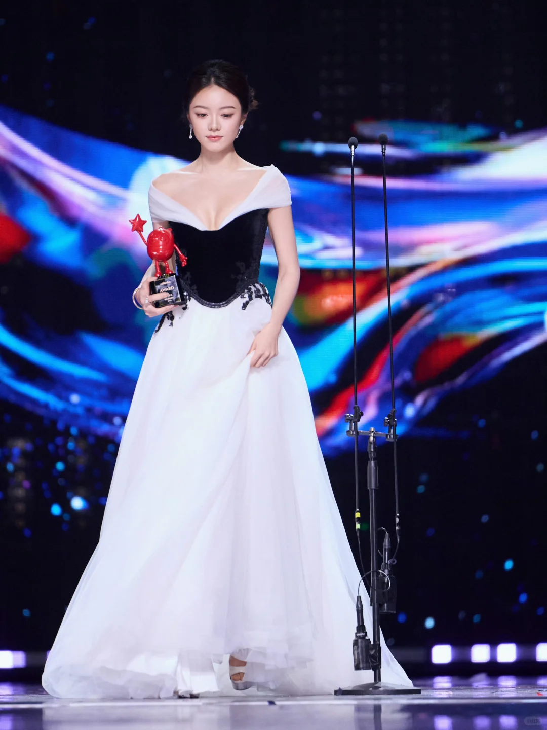 100个女神名场面-赵今麦