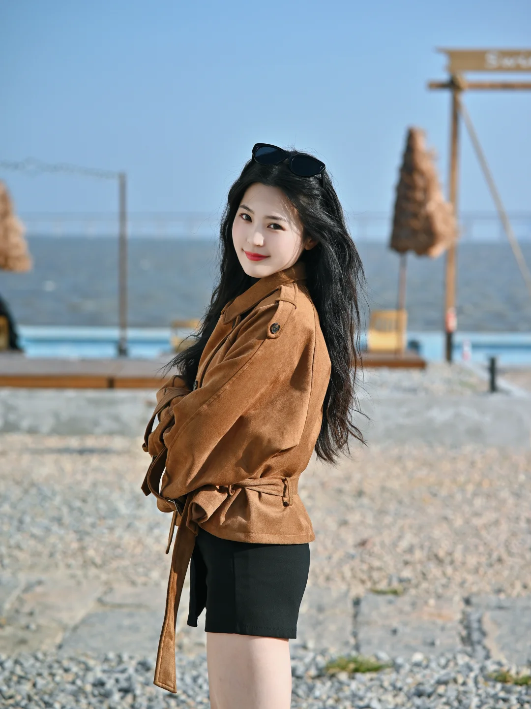 🌅海边落日配焦糖系穿搭