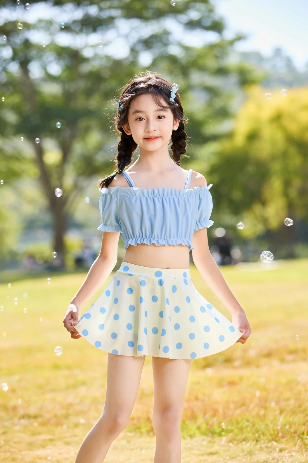 这个泳衣真的太可爱了！夏天的甜心～