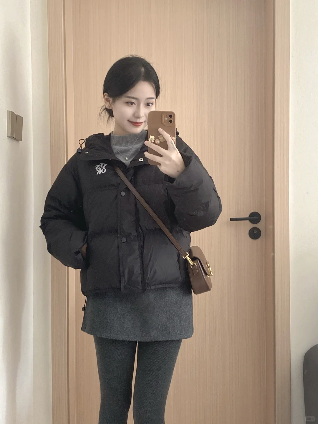 入冬深色系穿搭～