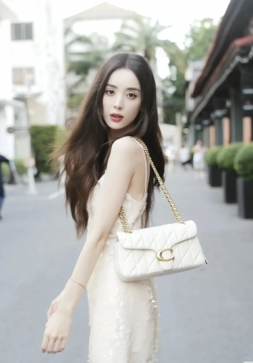 😍娜扎美照来袭！每一帧都惊艳到我啦💕