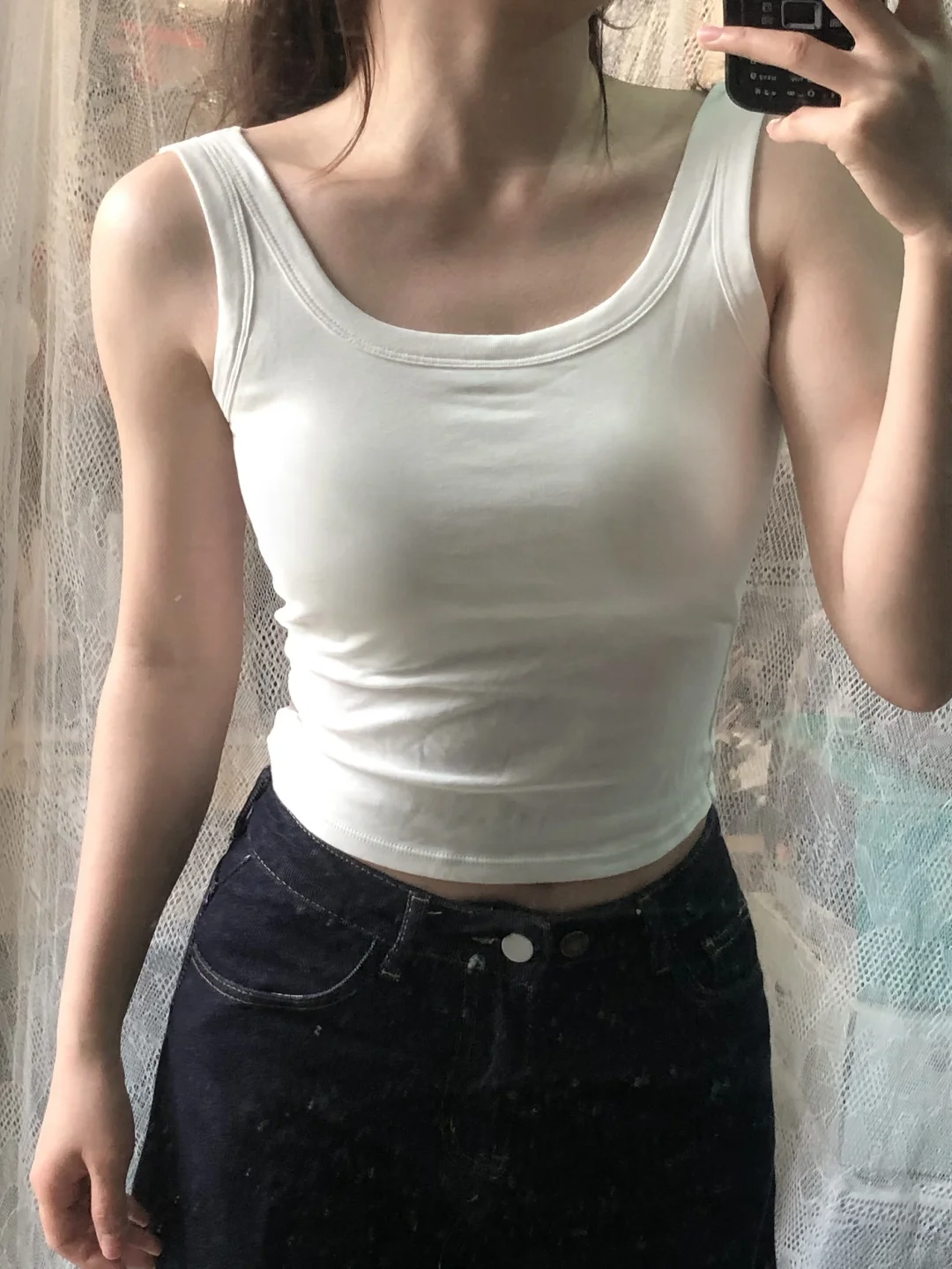 H身材终于买到不透的白色背心啦😭😭