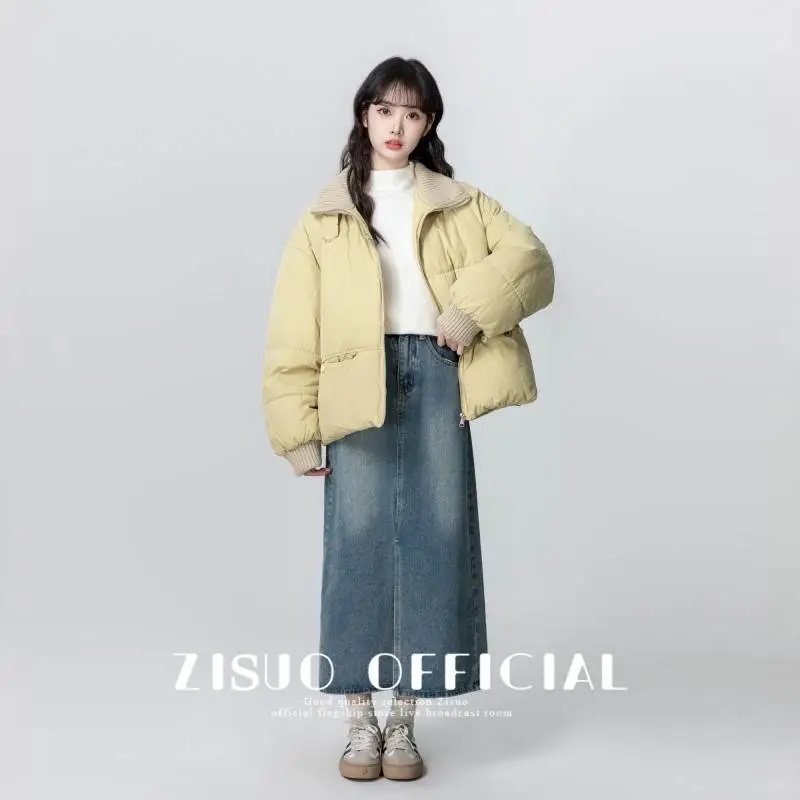 奶黄色翻领棉服女冬2025新款设计感撞