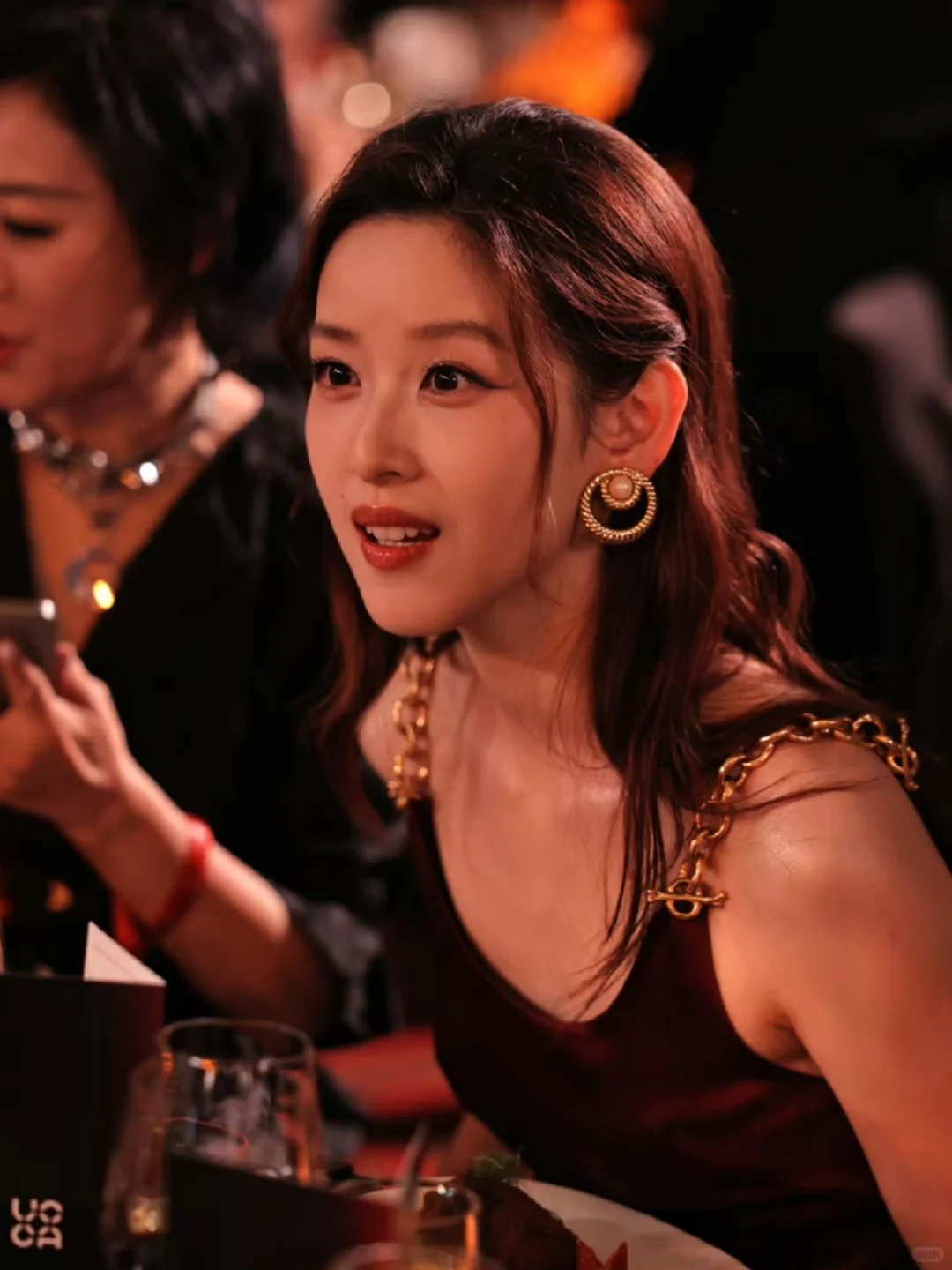 美貌堪比女明星？