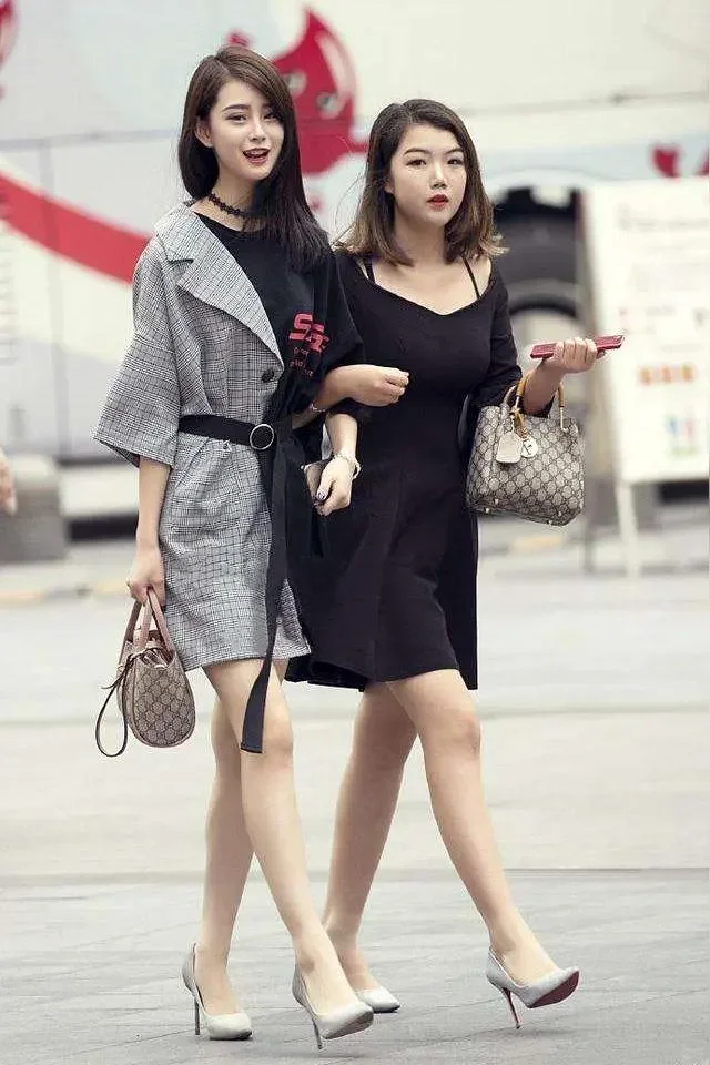 辽宁美女街拍，哪一个都比选美冠军强😘